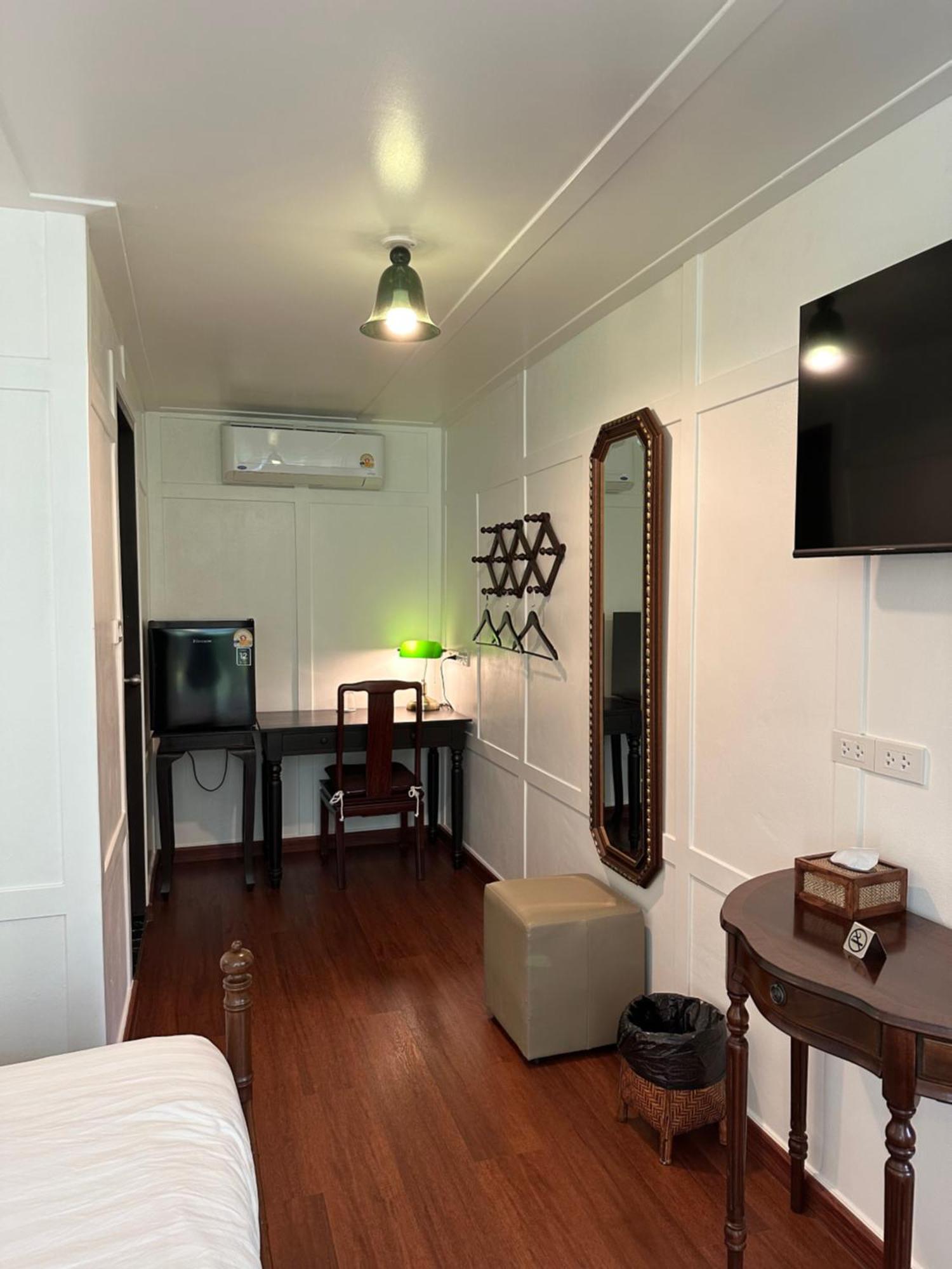 Baan Debtida Hotel กรุงเทพมหานคร ภายนอก รูปภาพ